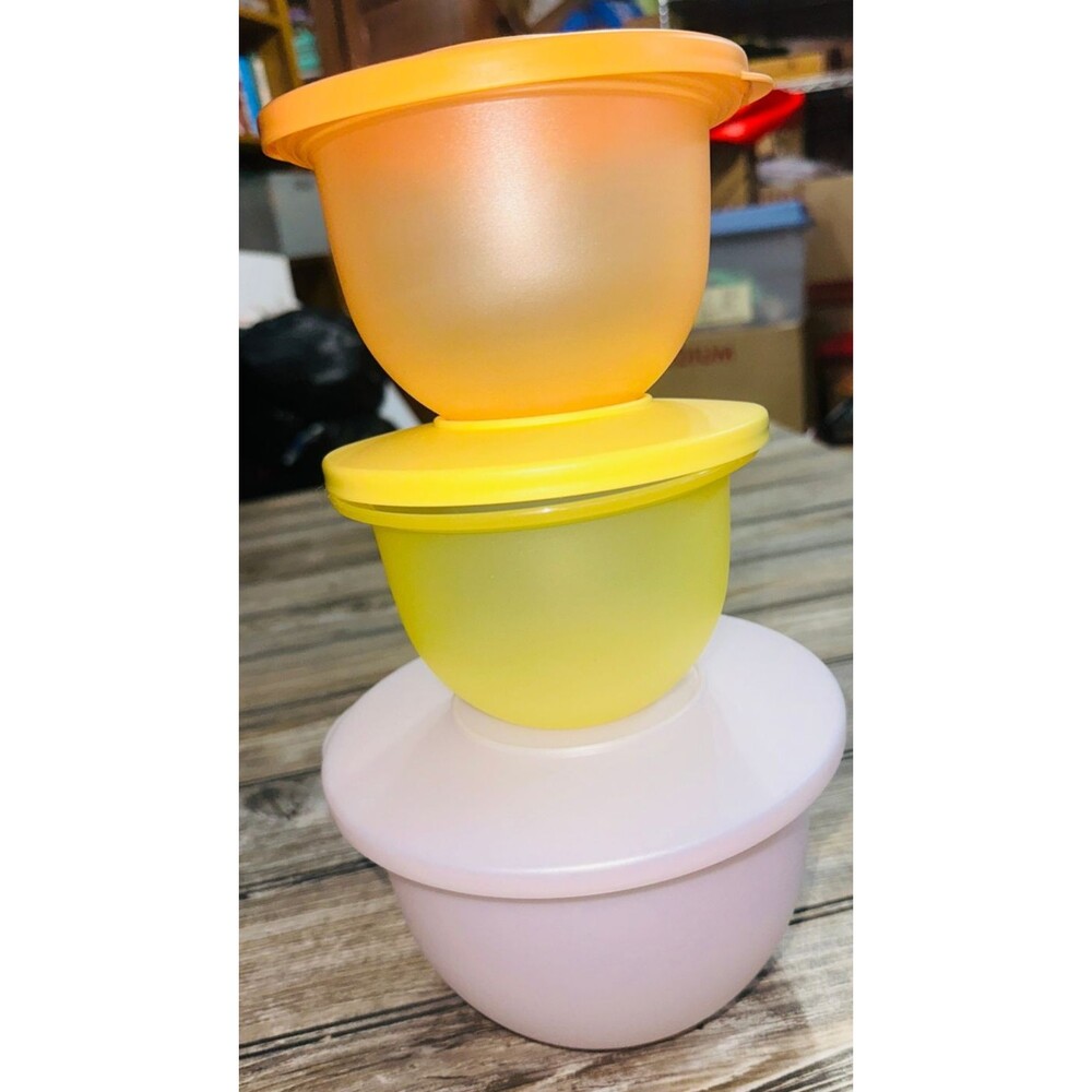 Tupperware Impressions Bowls (Set of 3) Mixing Storage #3621 #3095 Yellow White